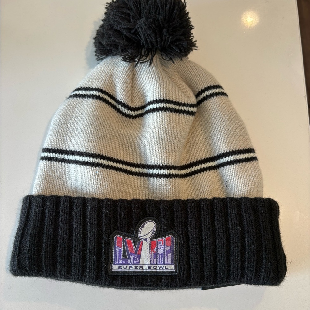 New Era Black & Cream Striped Pom Beanie with Super Bowl Patch - 49ers Edition